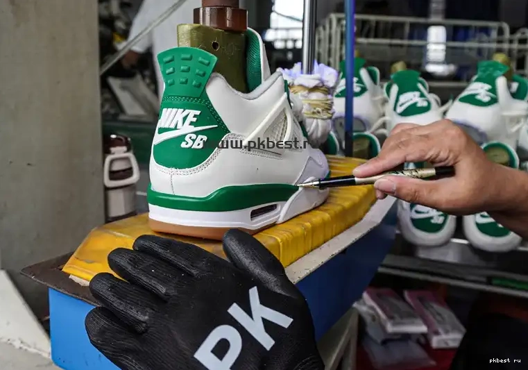 SHIP GOD TO RETAIL SB Nike 4 PK Air MATERIALS Jordan Green’ READY Retro ‘Pine Air Jordan x SP 0318